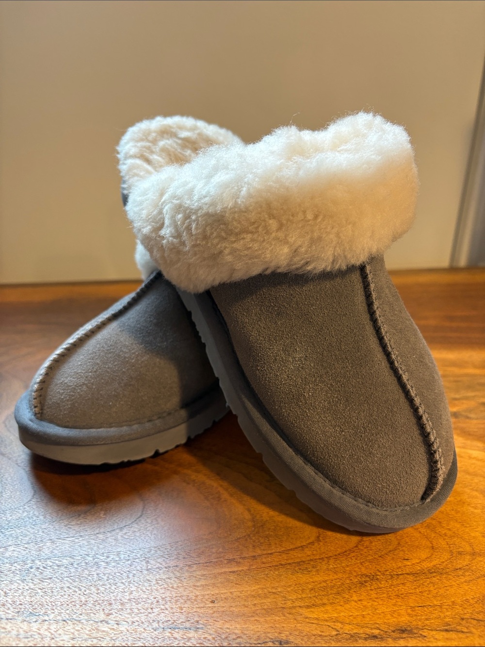 Everau Slipper